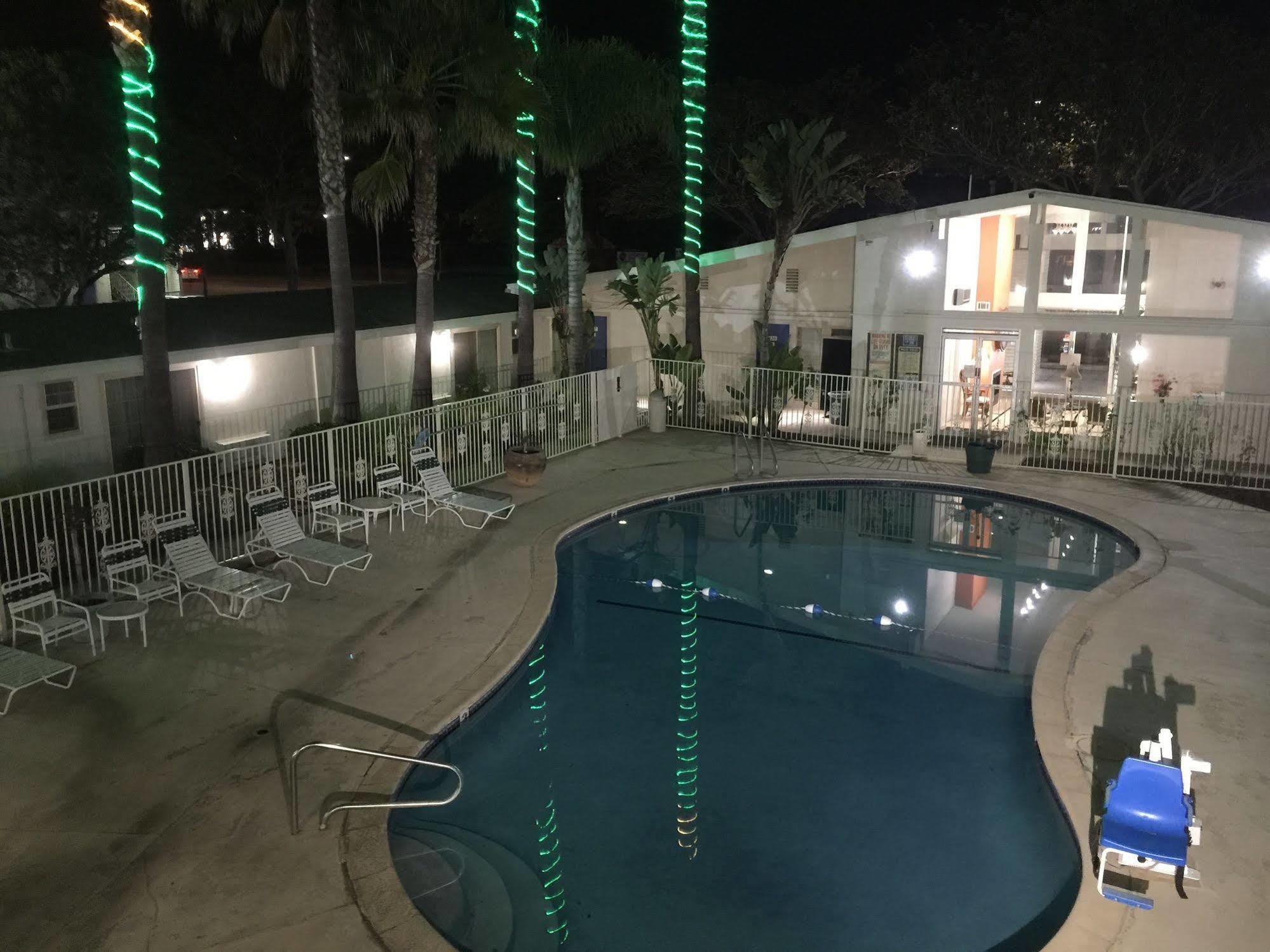 Motel 6-Santa Maria, Ca - South Zewnętrze zdjęcie